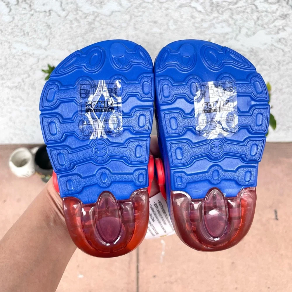 Sonic the Hedgehog Kids Blue Red Light Up Clogs - Picture 4 of 6